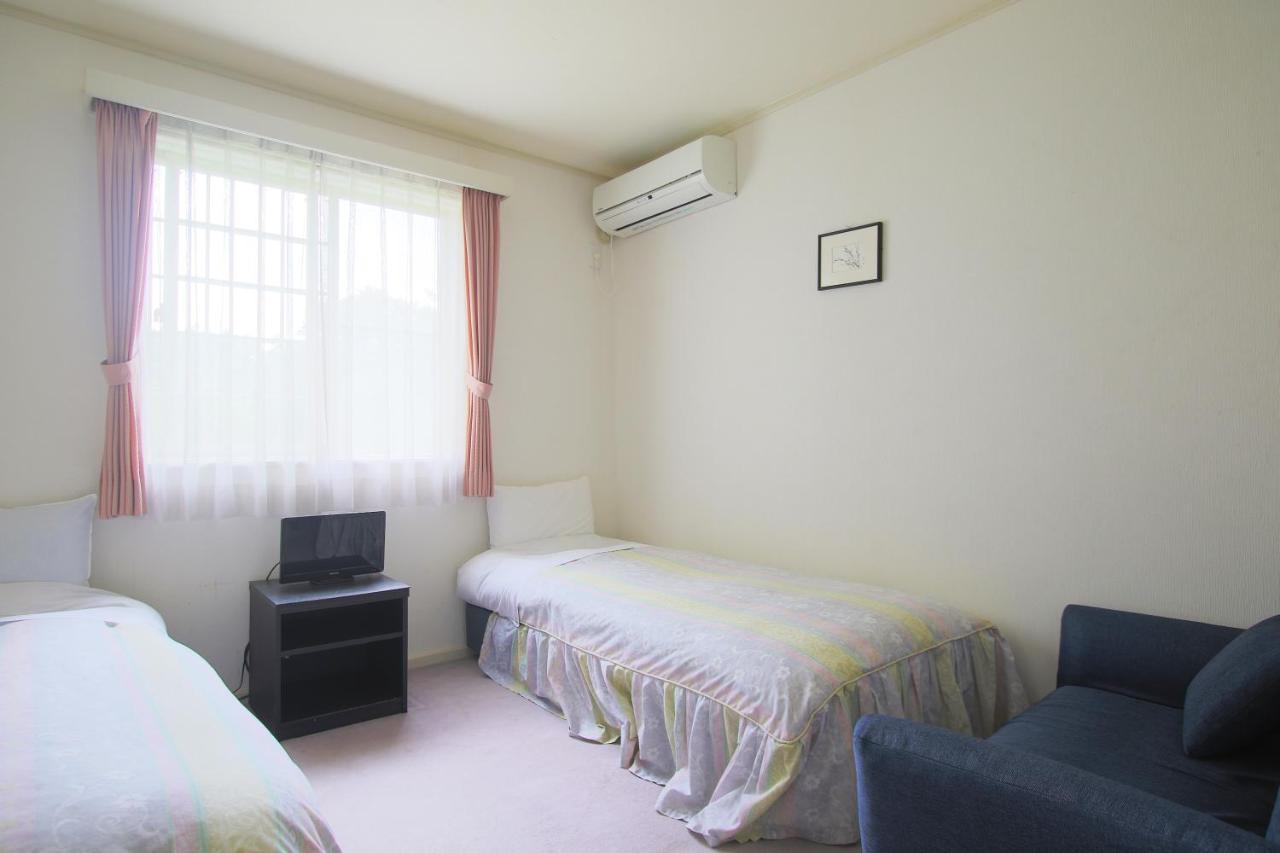 Mt Fuji B&B Pension Le Lagon ยามานากะโกะ ภายนอก รูปภาพ
