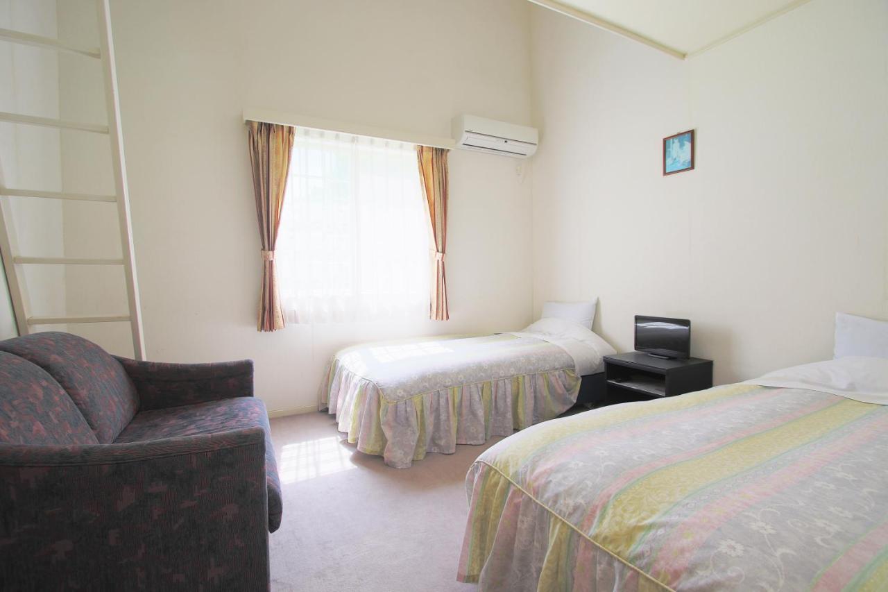 Mt Fuji B&B Pension Le Lagon ยามานากะโกะ ภายนอก รูปภาพ